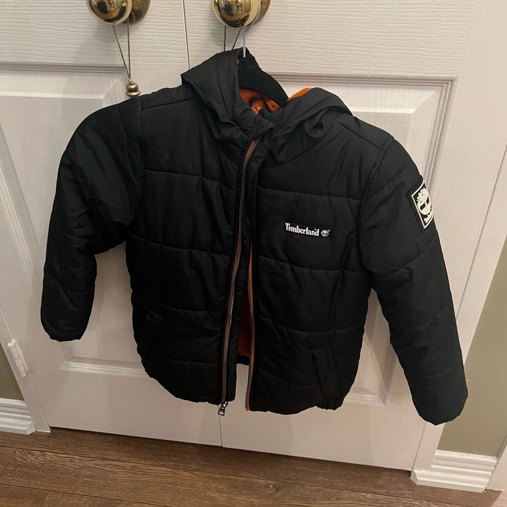 Timberland Kids Black Puffer Coat. Size 6. Excellent Condition